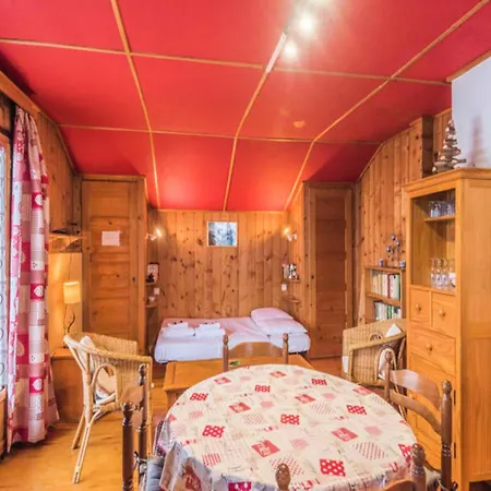 For 8 People Apartment