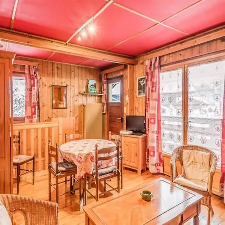 For 8 People Chamonix